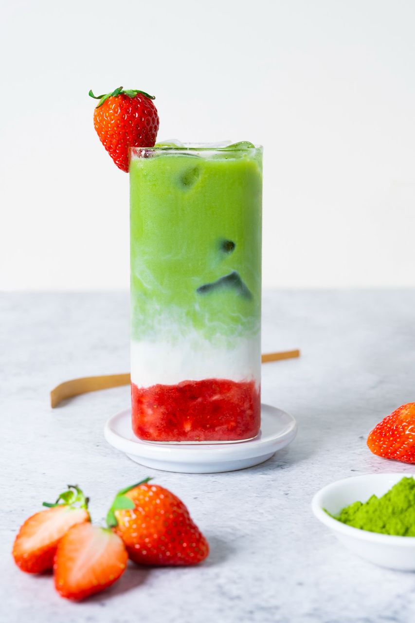 STRAWBERRY MATCHA